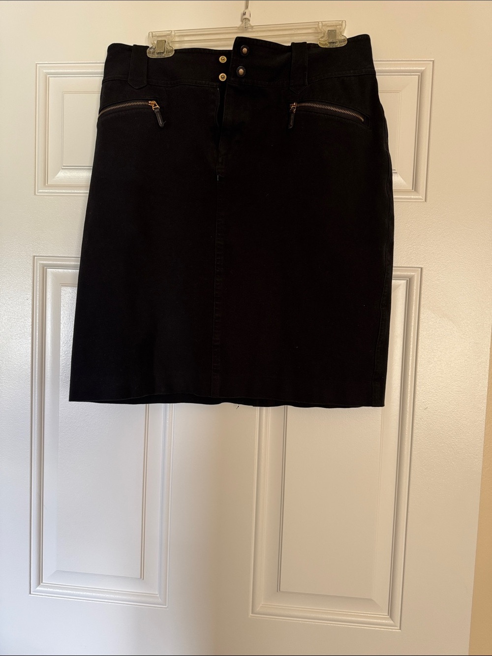 Black Women's Zip-Pocket Straight Skirt